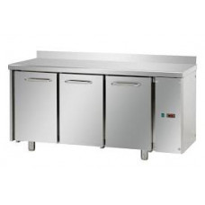 Морозильный стол, GN 1/1 из нержавеющей стали с 3 дверьми, с столешницей 100 мм и бортиком, предназначенный для выносной конденсационной установки с нормальной температурой, Tecnodom TF03EKOSGAL