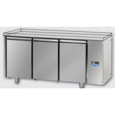 Морозильный стол, MID GN 1/1 из нержавеющей стали с 3 дверьми, без столешницы, предназначенный для выносного конденсатора нормальной температуры, Tecnodom TF03MIDSGSP