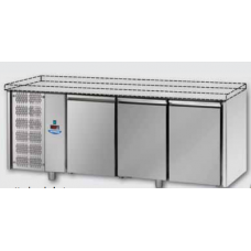Masă frigorifică de patiserie, din otel inoxidabil, 600x400, cu 3 uși, fără suprafață de lucru, cu unitate pe partea stângă, Tecnodom TP03MIDSGSXAL (Копировать)
