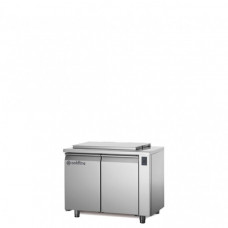 Холодильный стол Саладетта, GN1/1, c 2 дверьми, со столешницей,без борта, с выносным агрегатом, темп. -2°+8°C, Coldline TP13/1MDR