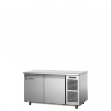 Masă frigorifică de patiserie, EN60×40, cu unitate integrată, cu 2 uși, cu suprafață de lucru, fără plintă, temp.-2°+8°C, Coldline TP13/1MJ