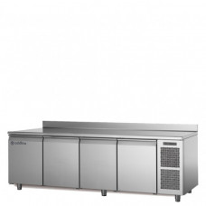 Masă frigorifică de patiserie, EN60×40, cu unitate integrată, cu 4 uși,cu  suprafață de lucru și plintă, temp.-2°+8°C, Coldline TA21/1MJ