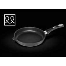 Frying pan item 526, AMT